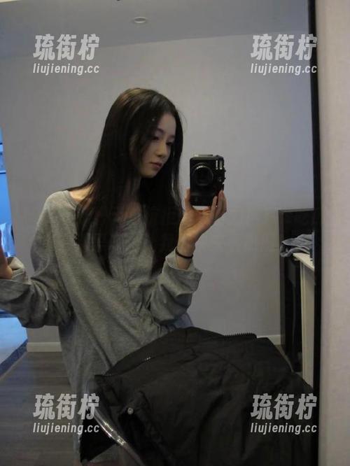 17c吃瓜 无法抗拒的吸引力!17c吃瓜最新黑料,让我们快来看热闹!