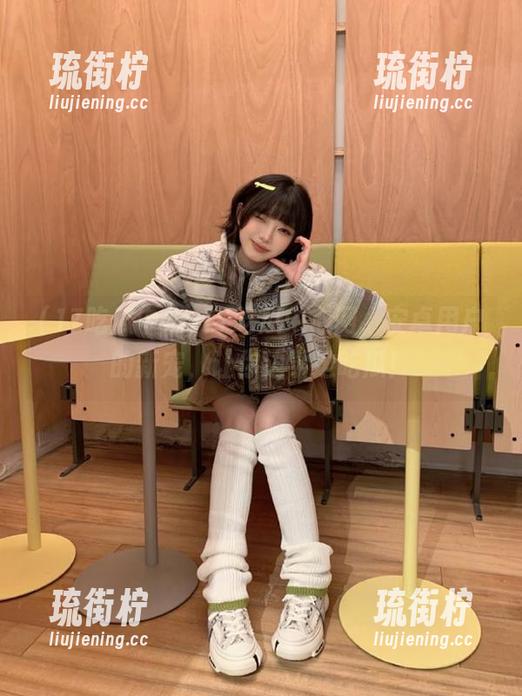 17吃瓜中心网，安卓用户的新宠，让你边学边吃瓜！