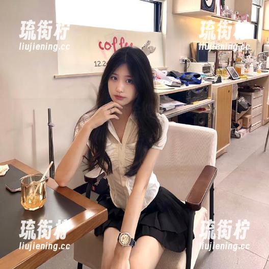 51吃瓜 吃瓜不太会停,51吃瓜官网最新更新炸裂!抓紧机会,瓜民们速来瞧瞧!