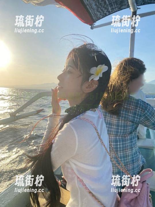 51吃瓜网 网页刷新!51吃瓜网最新八卦让你停不下来!