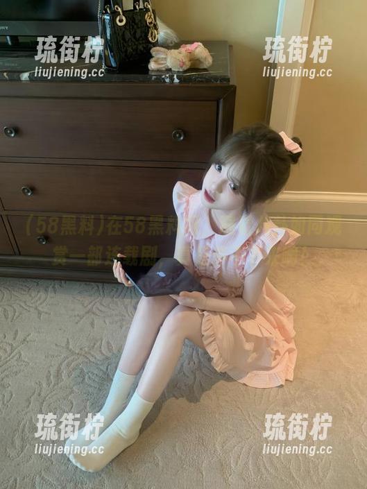 58黑料 在58黑料网,观看八卦如同观赏一部连载剧,真是停不下来啊!