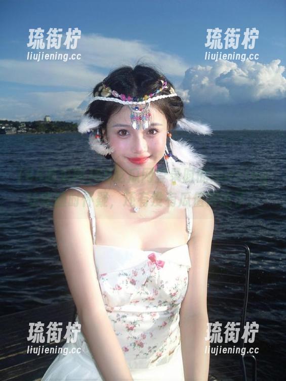 66吃瓜网 66吃瓜网登录时的loading让我随时怀疑,还有没有瓜值得吃了。