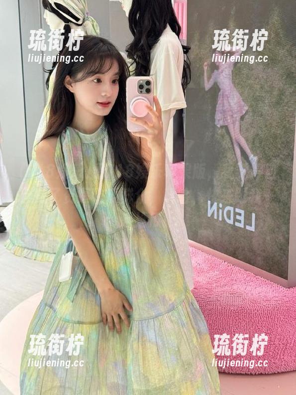 看718娱乐苹果版，我觉得自己成了资深吃瓜群众，哈哈，快来跟我一起抢瓜！