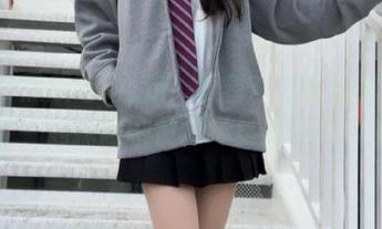 走！跟着718黑瓜吃料导航，一起探险剧情演绎里的怪诞人生。