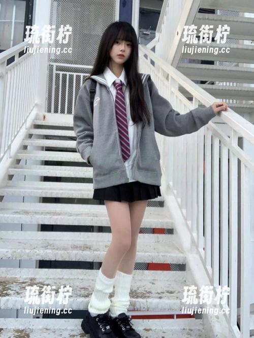 718黑瓜吃料 走!跟着718黑瓜吃料导航,一起探险剧情演绎里的怪诞人生。