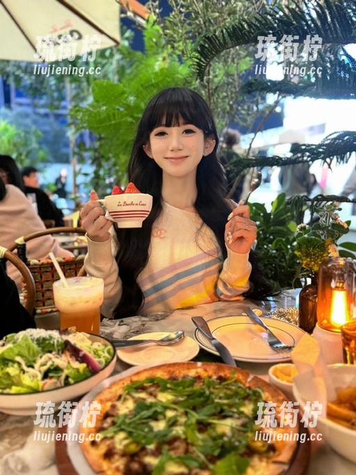 911热门 今日吃瓜,快来登录911热门,瓜到停不下来!