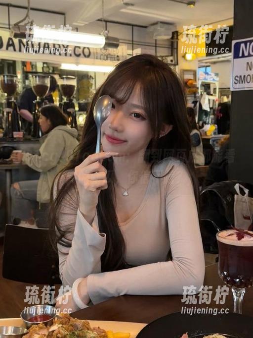 91cg 91cgcom:翻到网页底都能看到的新瓜,你信不信?