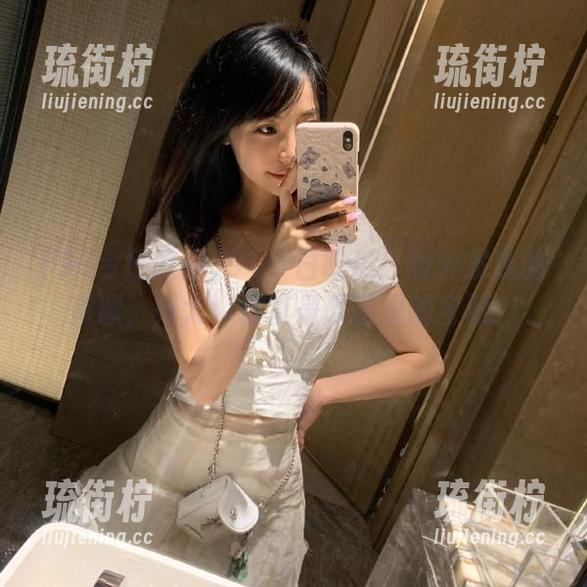 91今日吃瓜：意外发现的资源，好大，简直是瓜田里的宝藏！