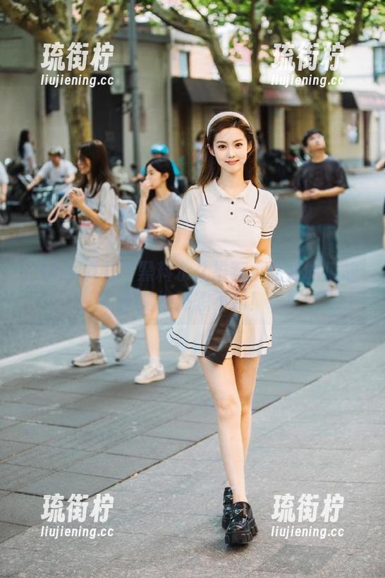 91黑料永久推荐：这些吃瓜故事你绝对想不到！