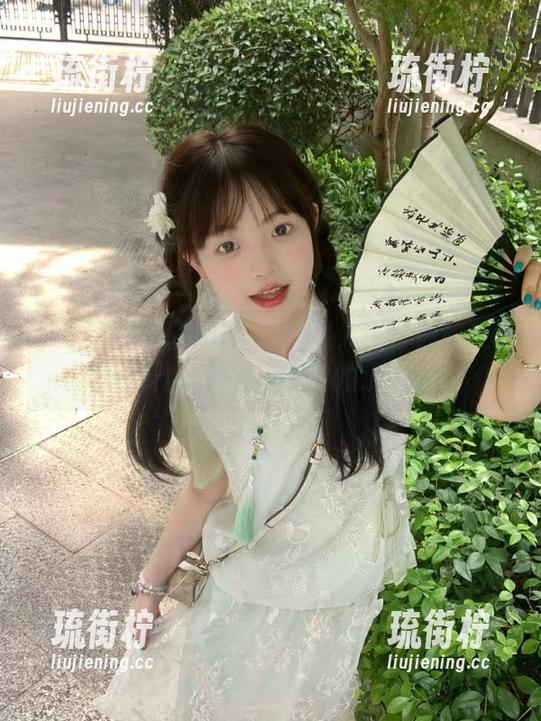 神秘的在线入口：你敢在91黑料社区里找到隐藏的乐趣吗？