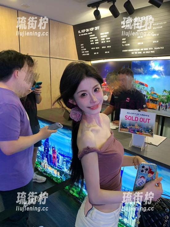 998.su 那么多瓜,998.su首页让我一秒变‘吃瓜群众’!