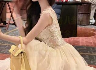 “cgw”：网络八卦的神秘入口，只要推开那扇门，你就会忍不住表演吃瓜戏法！