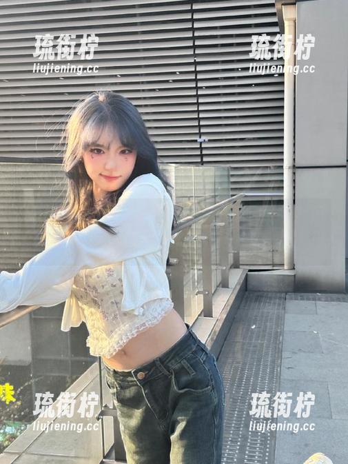 hlw 这就是你说的hlwbet苹果版?瓜不错,但界面真的有点魔幻。