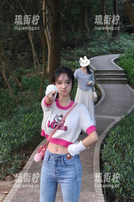 hlw 在hlwbet苹果版上刷瓜,感觉自己随时随地都能成八卦专家!