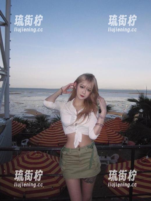 点击登录tttzzz.su，又一次被黑料入口的深奥吸引着，有点迷...