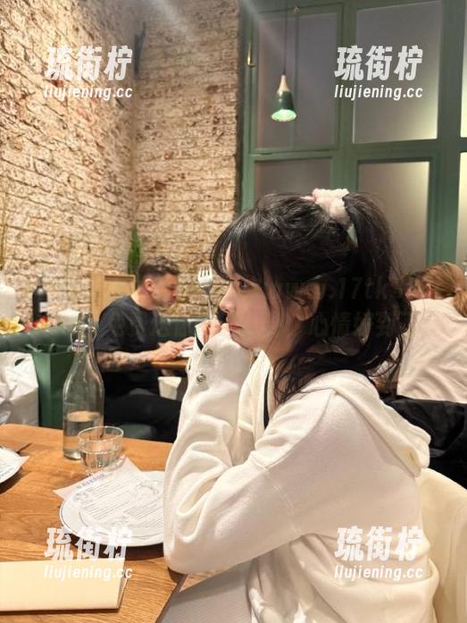 www.17 想吃瓜?来www.17tk337t.com,免费送你惊天八卦,心情好到飞!