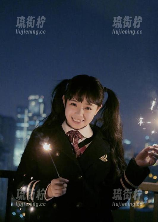 www.51 虽然有点歪,但‘www.51cg28’苹果版的瓜绝对是个好去处!