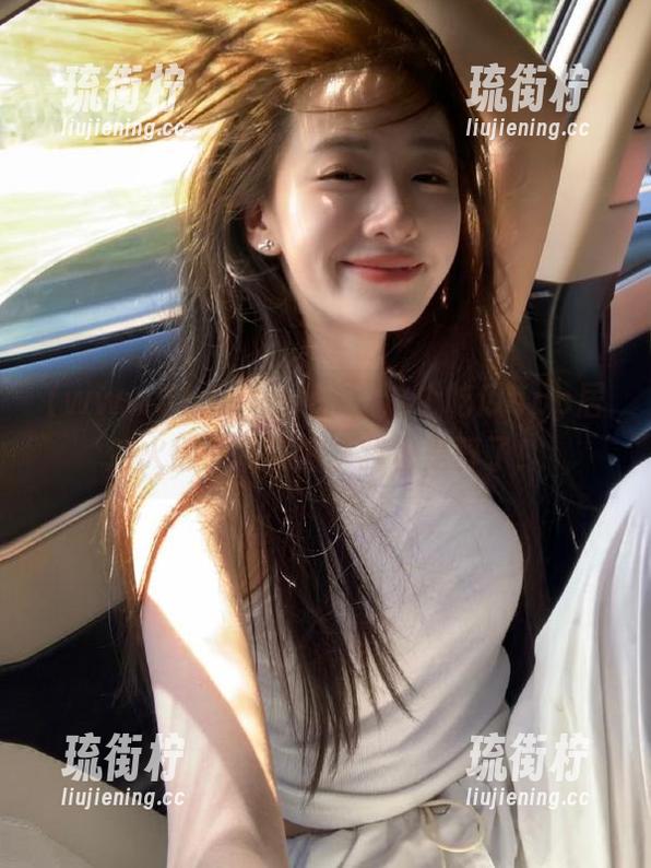 www51 www51:这个吃瓜app居然火得一塌糊涂,我也是醉了!