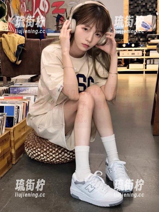 xgua 跟着“xgua5.tv”导航,我的吃瓜之旅越来越离谱了,有种在拆礼物的感觉。