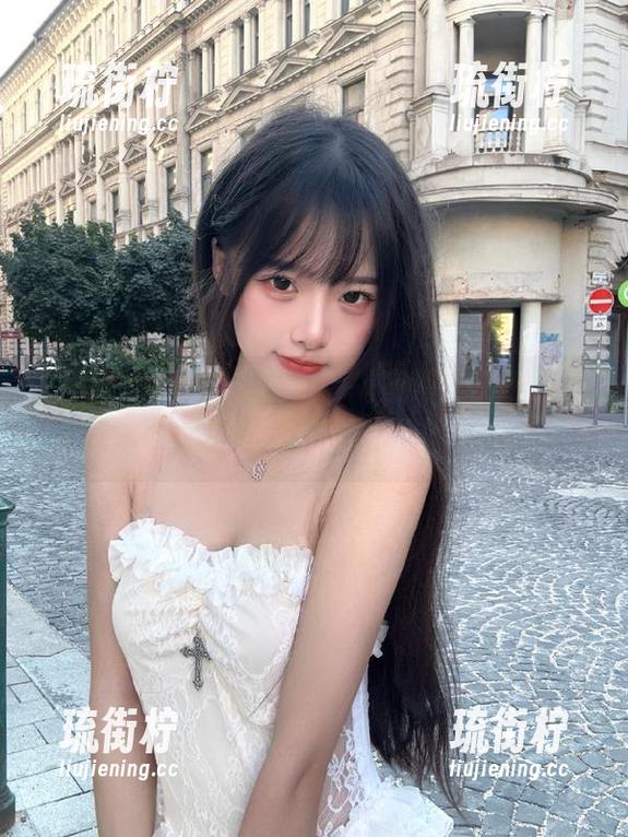 今日吃瓜：揭密那些“热门大瓜”，究竟能永久吸引我们的注意力？