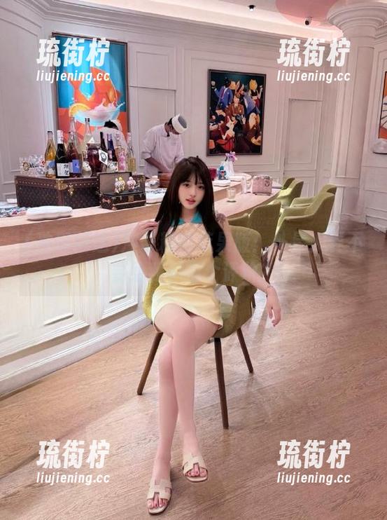 冲哥精选 冲哥精选苹果版:外星人要不要给我们写个评价?