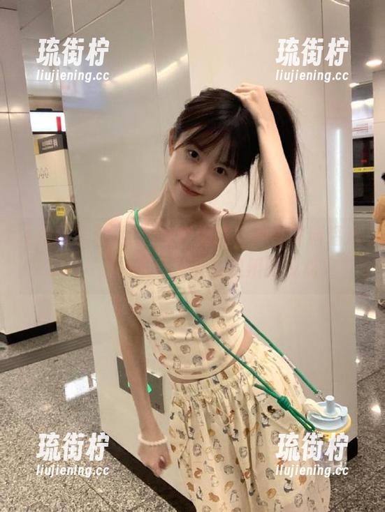 在线揭晓，冲哥黑料精选2025，一起感受真假难辨的现场！