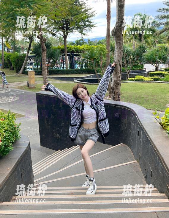 别家瓜没意思，安卓的天天吃瓜网，这儿的爆料让人欲罢不能