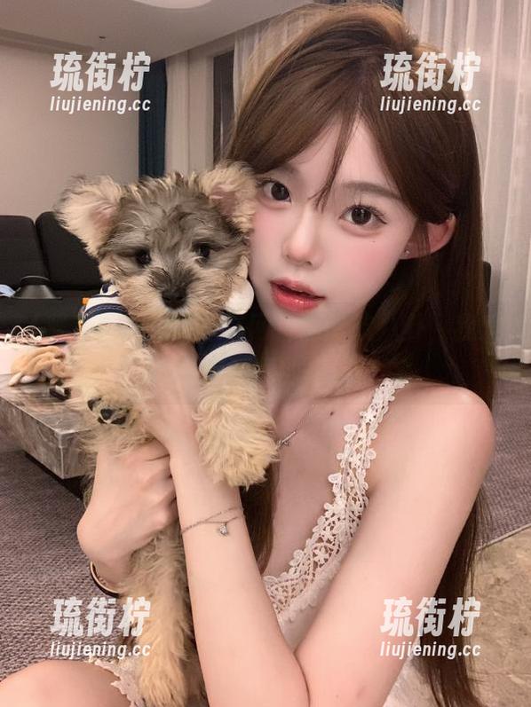 我爱51吃瓜网 在网页边啜饮八卦,我爱51吃瓜网的调调!