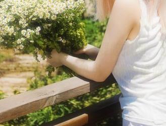 苹果版我要吃瓜网，让你随时随地跟上八卦热点，谁怕谁呀！