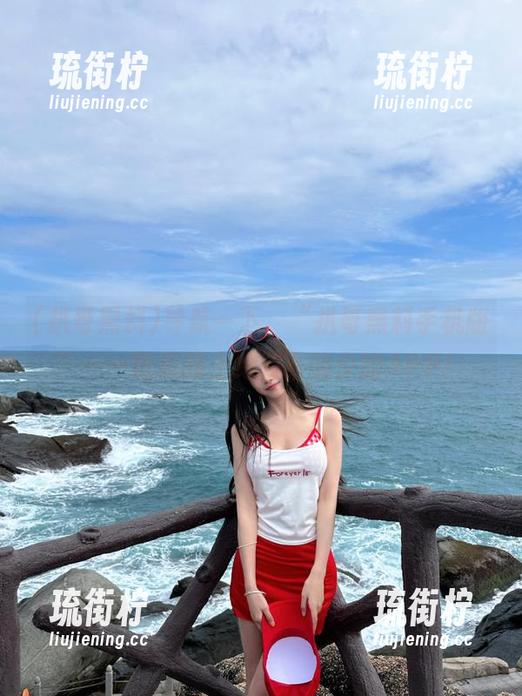 导航一下，“扒哥黑料手机版”——吃瓜路上绝对不能少的APP！