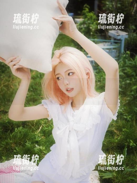 “每日黑料”新一轮劲爆新闻，别忘了传送门直通瓜田哦