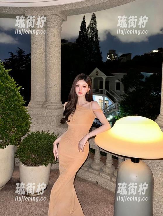 网爆黑料 瓜田里又长出新鲜滋味!网爆黑料更新,你还在等什么?