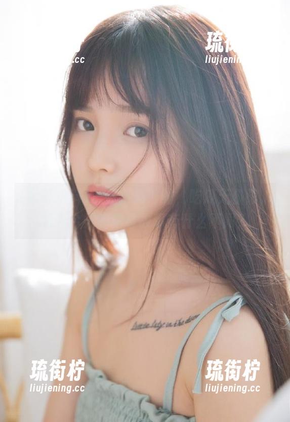 黑哥扒料网站，吃瓜无极限，看看今天的猎奇故事有什么不同？