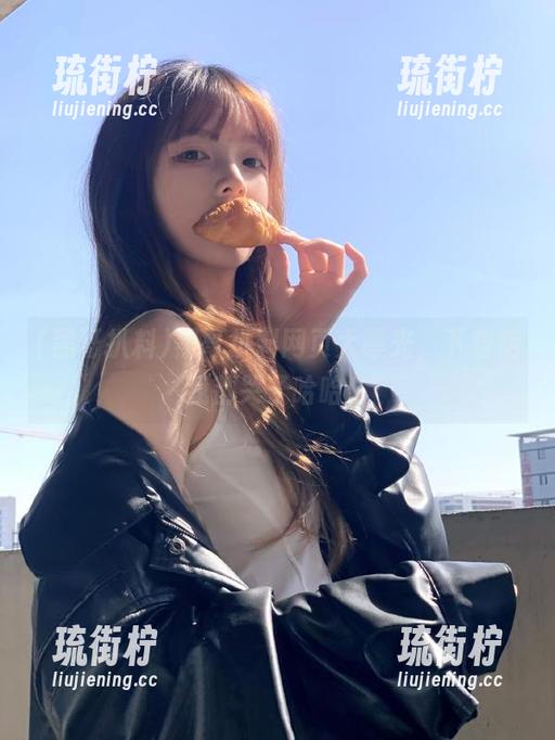 黑哥扒料 黑哥扒料网页大曝光,下载后我都哭了哈哈!