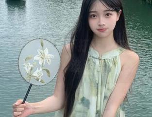黑料不打样，在线陪你刷掉所有的无聊，谁说我不在意！