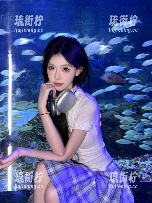 这边吃瓜，那边“黑料不打烊”app通报，成就我的追瓜之旅～