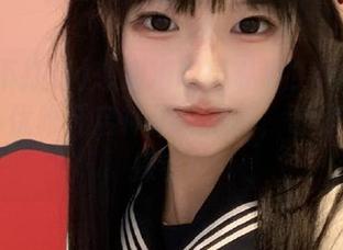 想知道明星私事？黑料不打烊app优雅开启神秘传送门，让你成为窥探者！