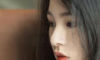 瓜友们，看这里！黑料不打烊166.su，网址就是你的八卦之路，吃瓜不掉队！