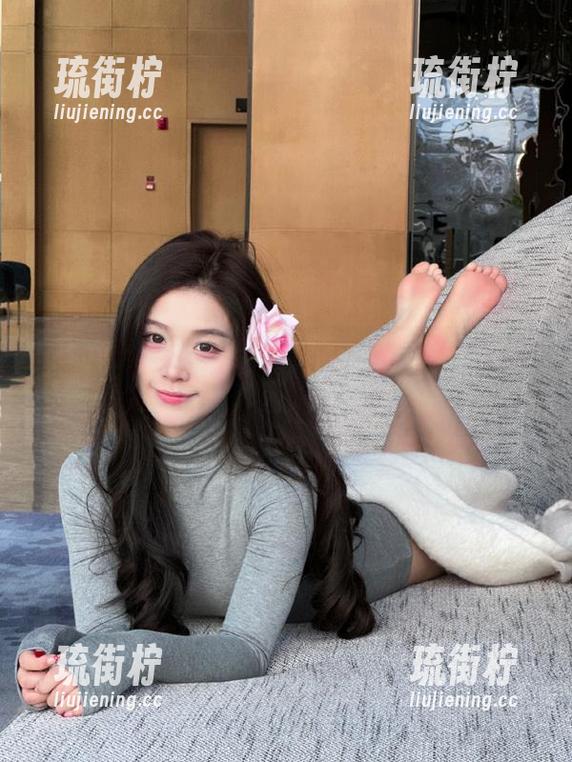 今天的黑料正能量在线又有新瓜，东奔西跑收集起来！