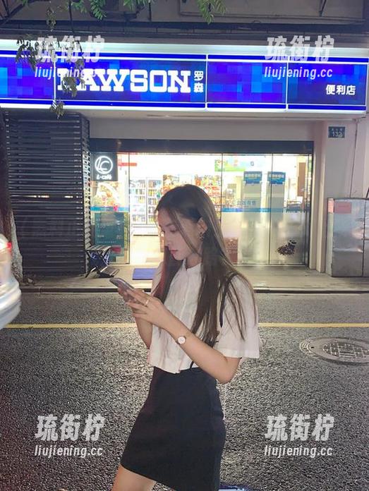 一起在黑料正能量的首页上畅游，怎能迷路？！