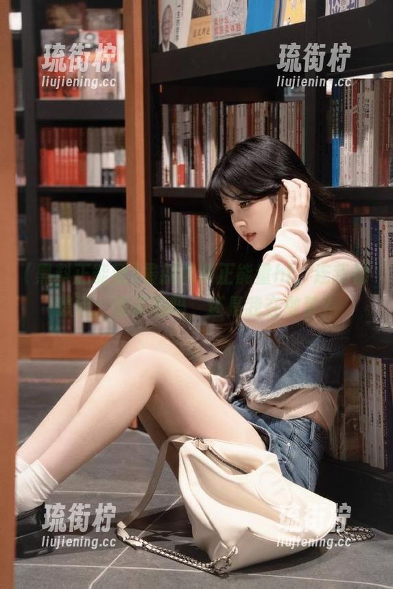 最新黑料正能量hl，连我都想问：是真的吗，还是我在做梦？