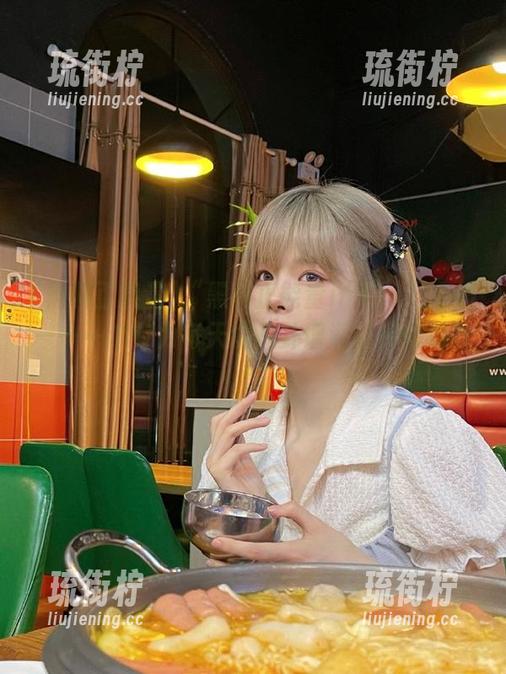 黑料正能量 “黑料正能量index”上线——一个专为每天的八卦增添链接的地方!
