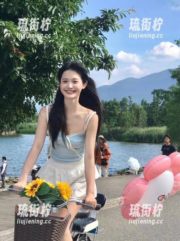 黑料社 一款不可不下载的黑料社,今日黑料都在这里等着你!