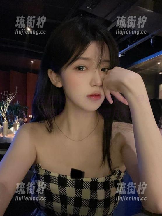 黑料社区 黑料社区发布的新网址,网罗吃瓜小道消息,绝对让你胃口大开!