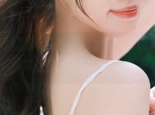 黑料网传送门大开，八卦不停歇，真是深夜也不想休息～