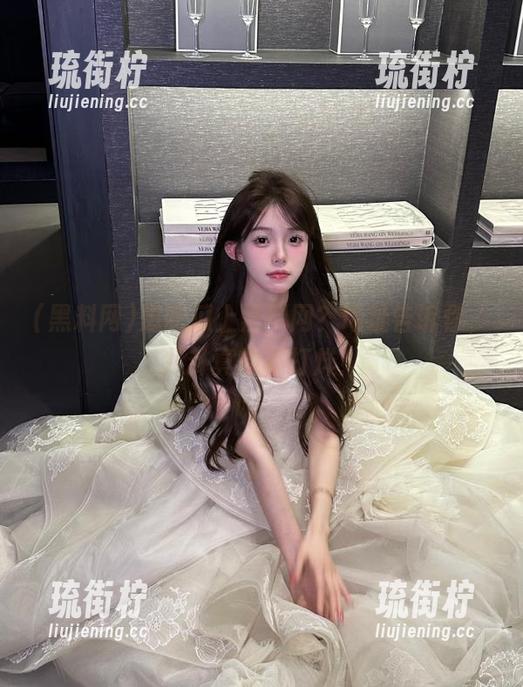 黑料网 想吃瓜上黑料网?地址告诉你,八卦真的不打烊!
